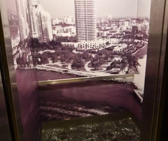 Miami Sun Hotel   Downtown/port Of Miami