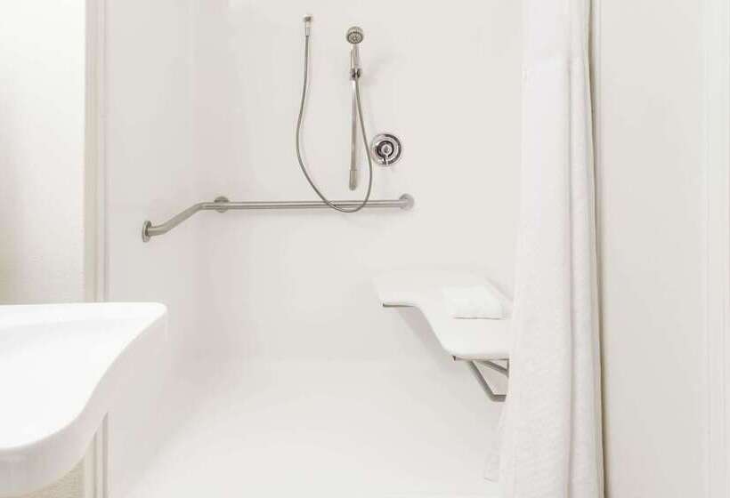 Microtel Inn By Wyndham Wilson