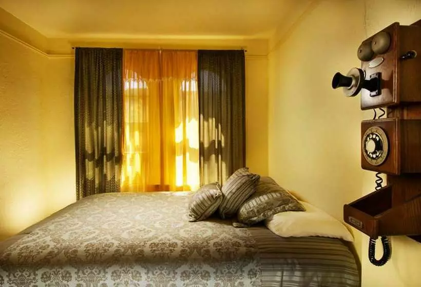 Отель Monte Vista