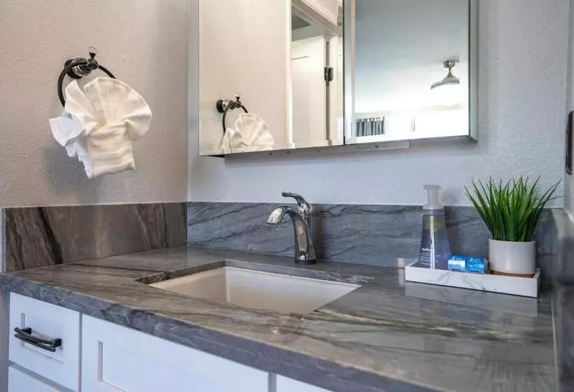 استراحتگاه Royal Kahana 920