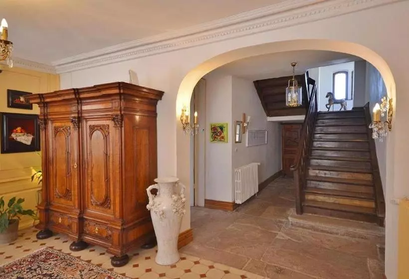 ベッドアンドブレックファースト Chambres D'hôtes Château De Grunstein