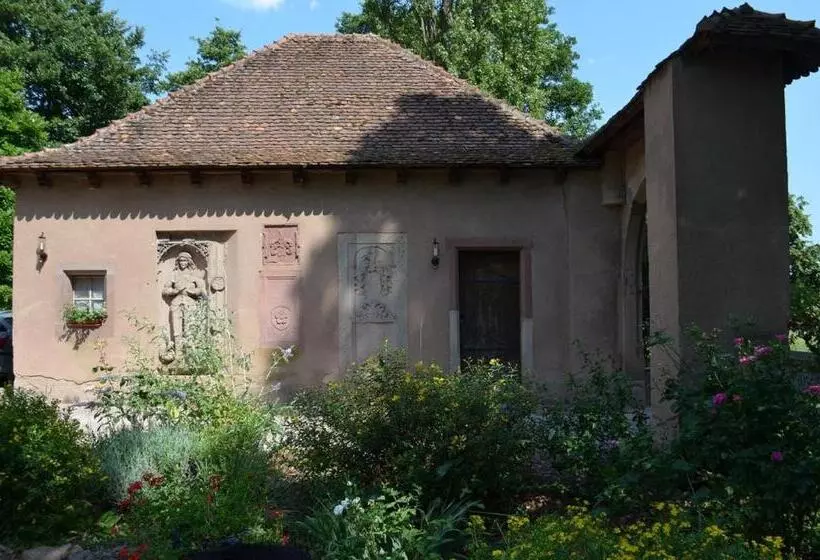 ベッドアンドブレックファースト Chambres D'hôtes Château De Grunstein