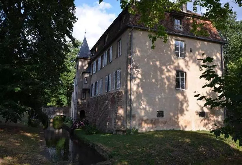 ベッドアンドブレックファースト Chambres D'hôtes Château De Grunstein