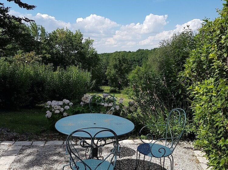 مبيت وإفطار Le Logis De La Brumanderie   Saintes