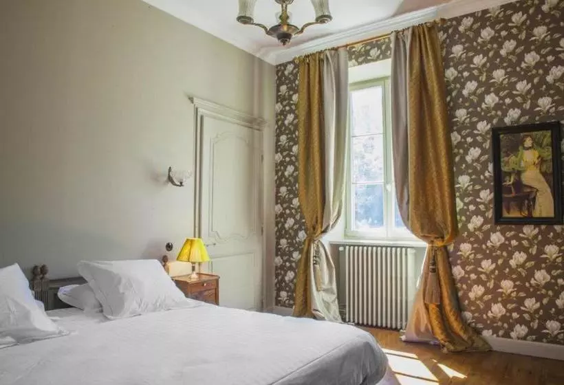 Hotelli Hôtel Restaurant Chez Gervais