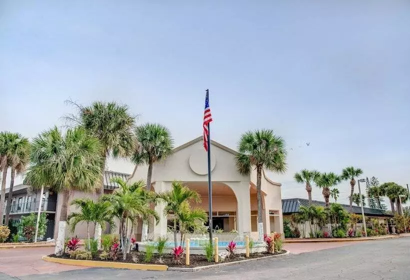 Hotelli Super 8 By Wyndham St. Petersburg