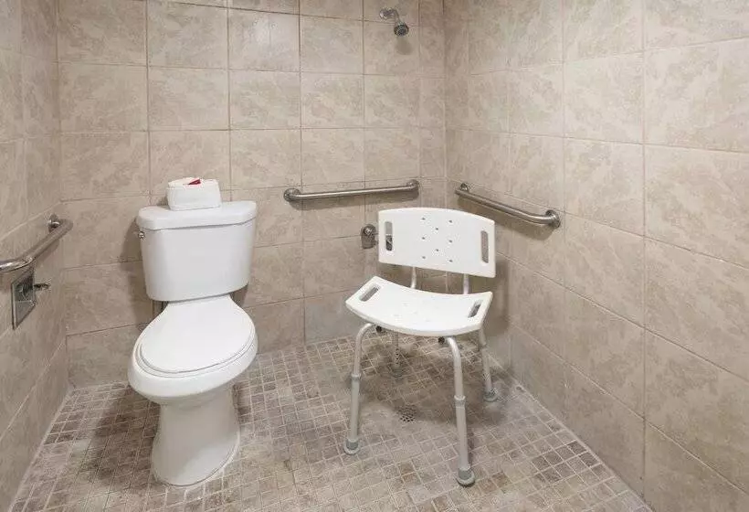 Hotelli Super 8 By Wyndham St. Petersburg