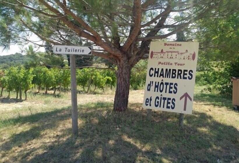 펜션 Domaine De La Petite Tour