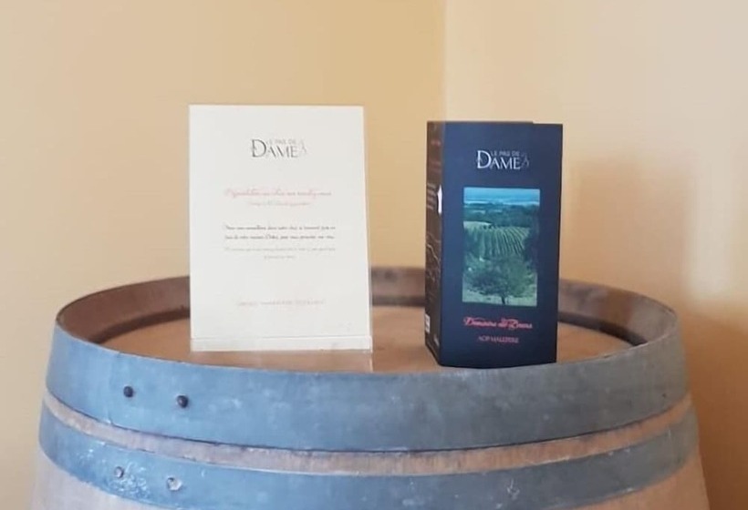 펜션 Domaine De La Petite Tour