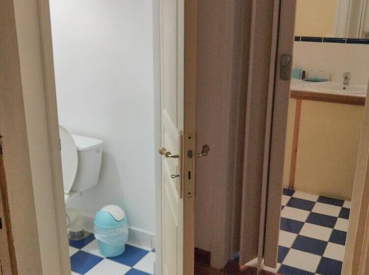 펜션 Domaine De La Petite Tour