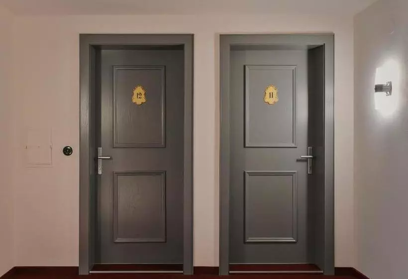 ホテル Gasthof Rössle