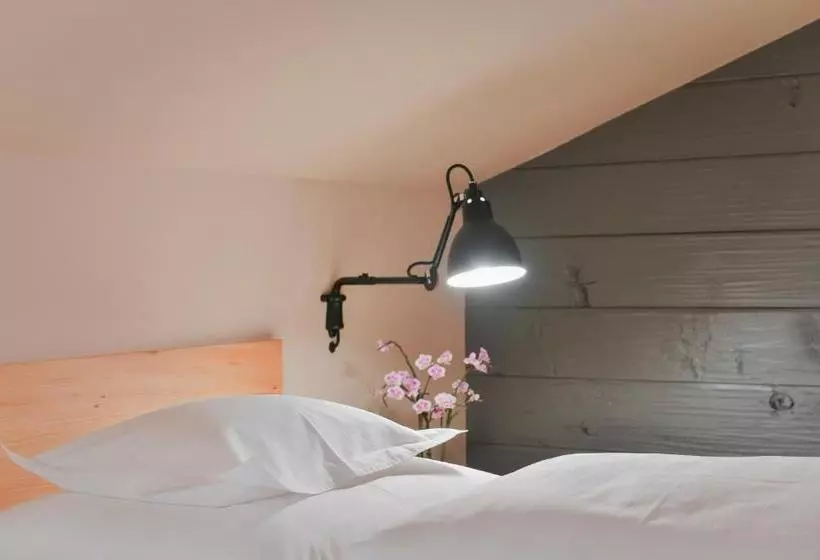 ホテル Gasthof Rössle