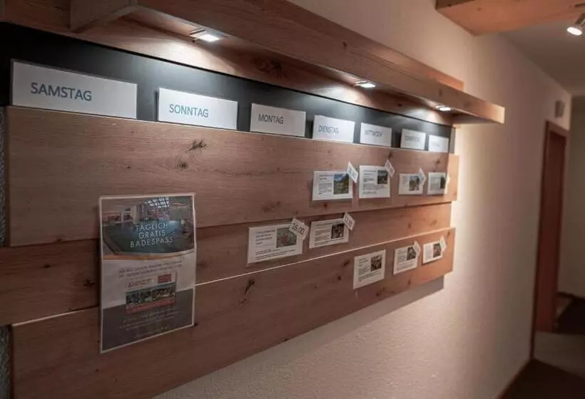 هتل Haus Heimat Wagrain