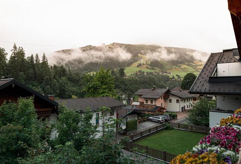 בית מלון כפרי Haus Heimat Wagrain