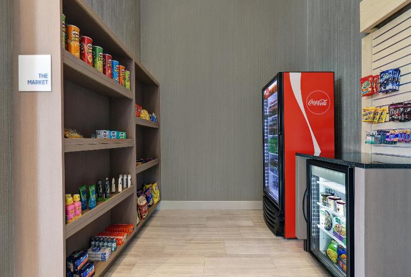 فندق Holiday Inn Express Kingston West By Ihg