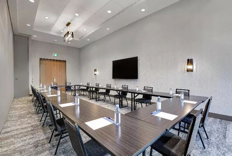 Hotelli Holiday Inn Express Kingston West By Ihg