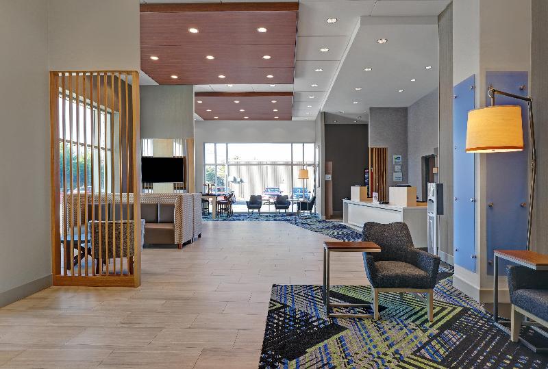 فندق Holiday Inn Express Kingston West By Ihg