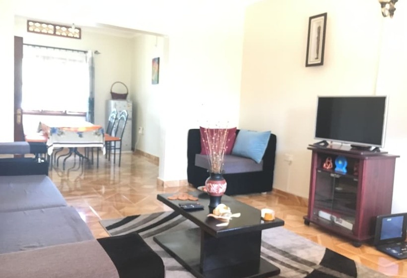 Pension A Home To Remember Guest House