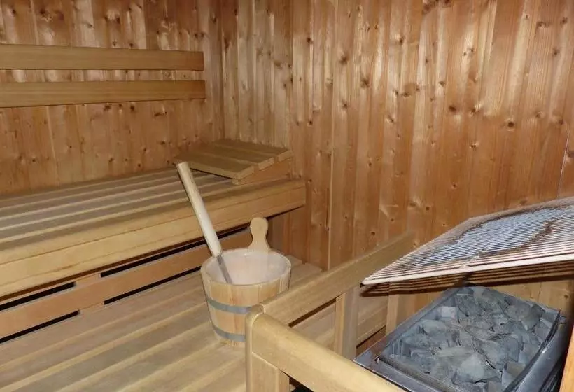 ペンション Gästehaus Alpenland