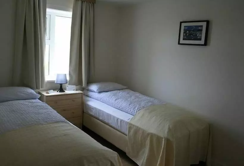 پانسیون Guesthouse Stekkatún