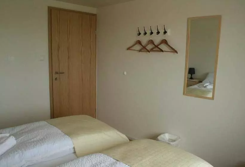 پانسیون Guesthouse Stekkatún