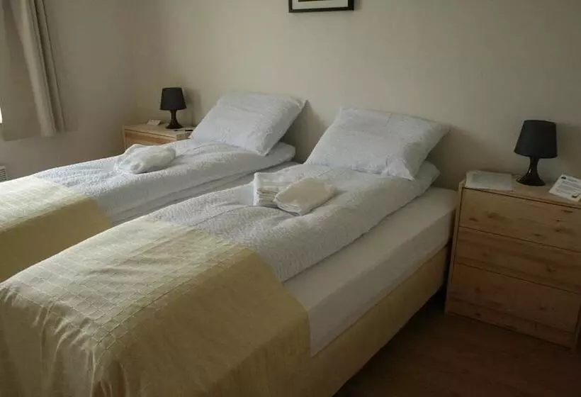 پانسیون Guesthouse Stekkatún