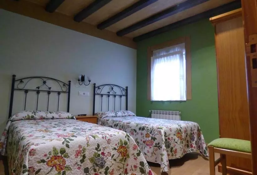 Pensión La Campanilla