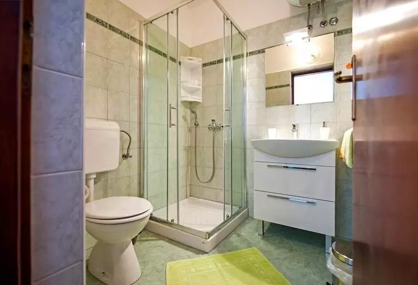 پانسیون Rooms Stefania