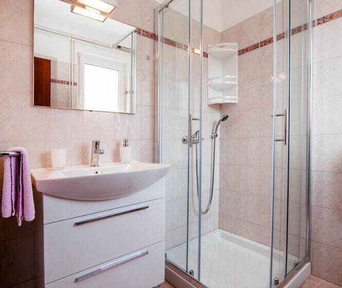 פנסיון Rooms Stefania