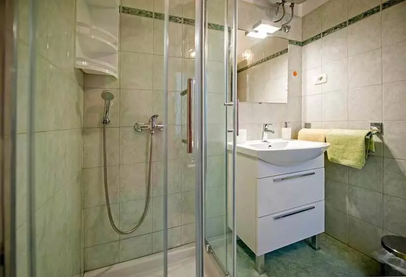 پانسیون Rooms Stefania