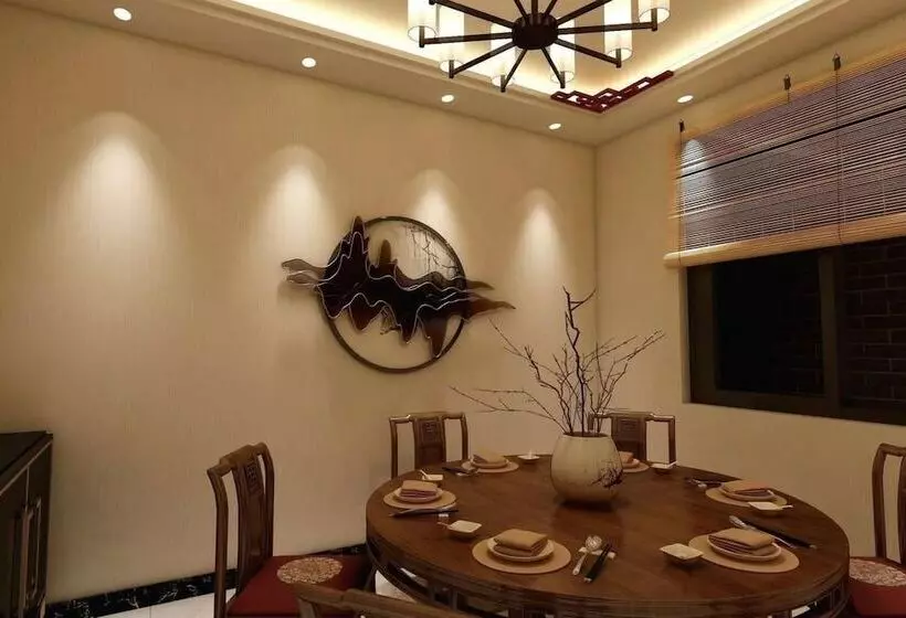 ペンション The 49 South Hill Guesthouse