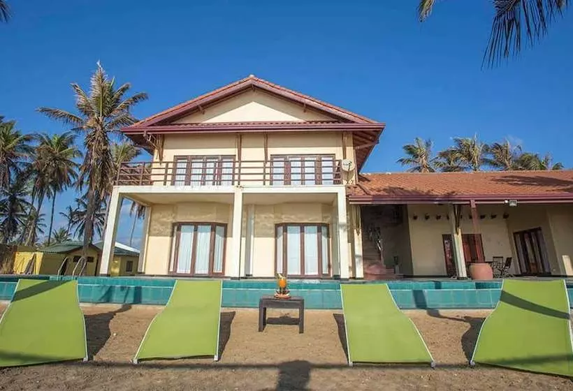 Reef Bangalow
