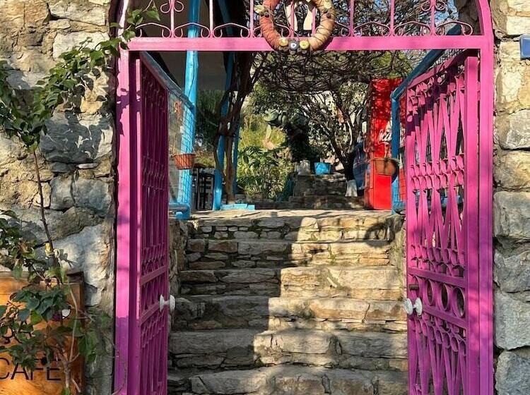 هاستل Eski Datça Pansiyon