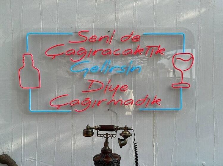 هاستل Eski Datça Pansiyon