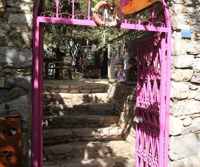 هاستل Eski Datça Pansiyon