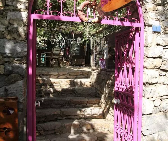 Retkeilymaja Eski Datça Pansiyon