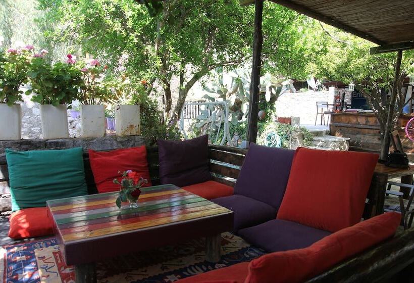 هاستل Eski Datça Pansiyon