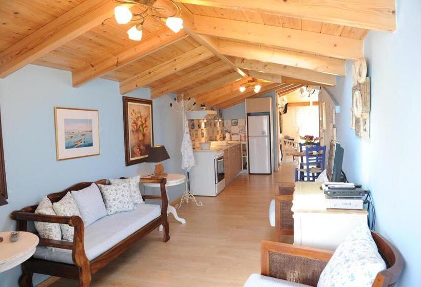 בית מלון כפרי Agnadi Suites