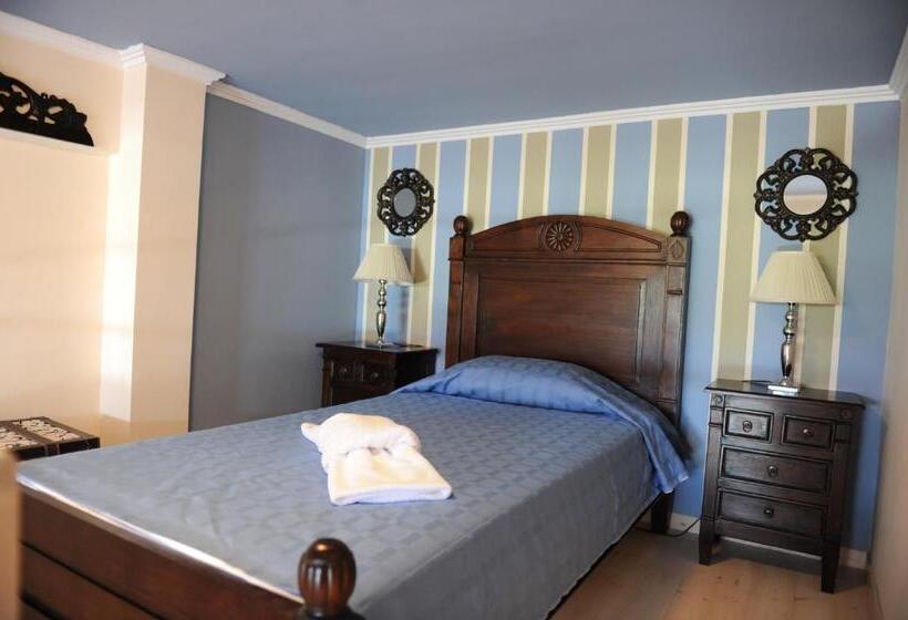 בית מלון כפרי Agnadi Suites