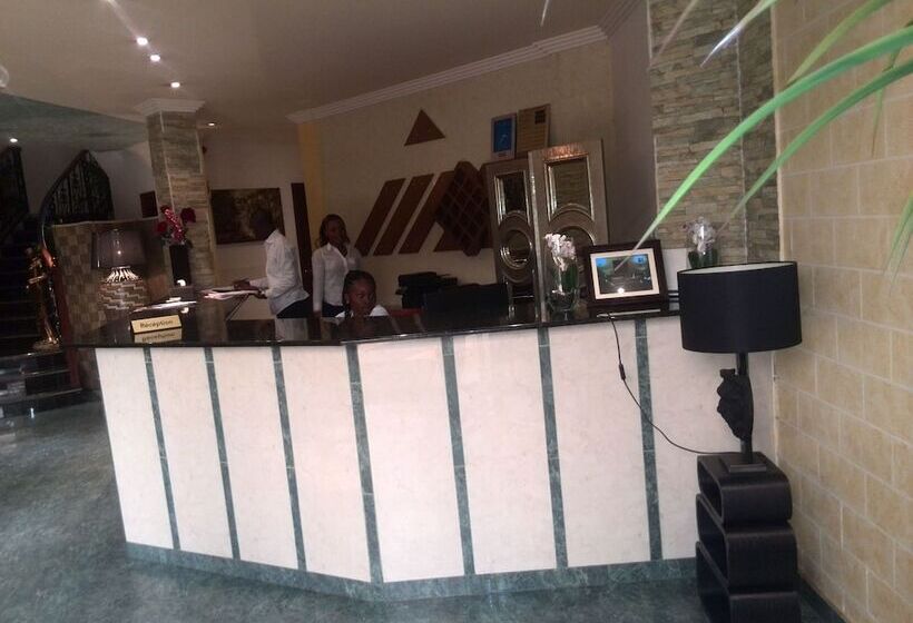 هتل Verda Politan