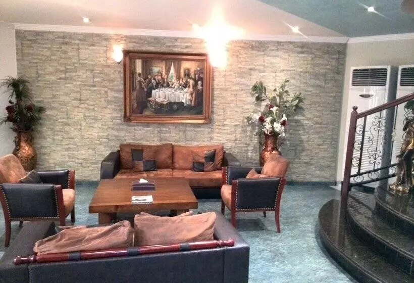 هتل Verda Politan