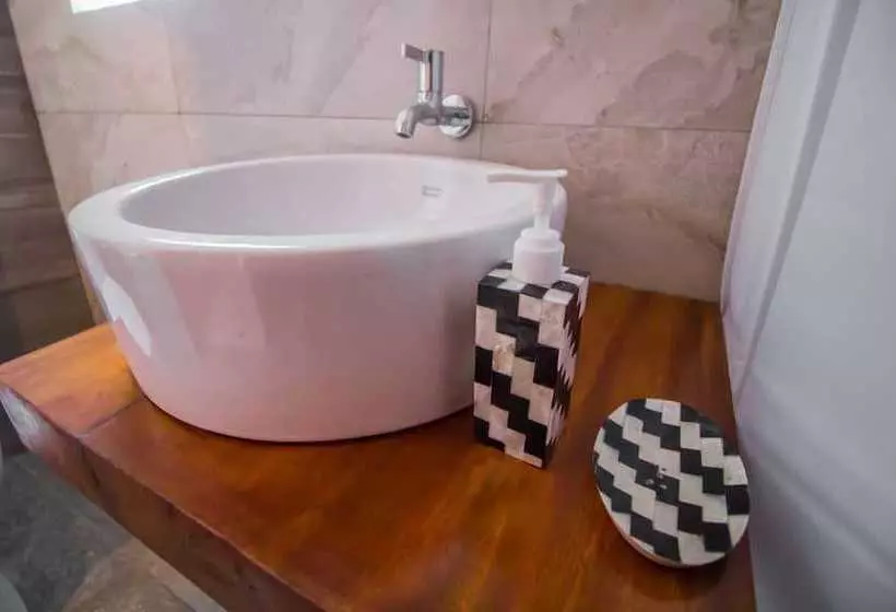 Majatalo D Canyon Guwang Homestay