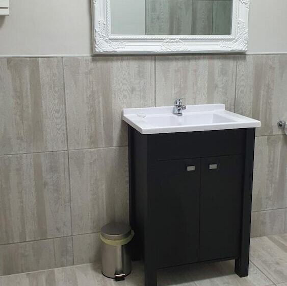 بنسيون Dolphins Guest House Umhlanga