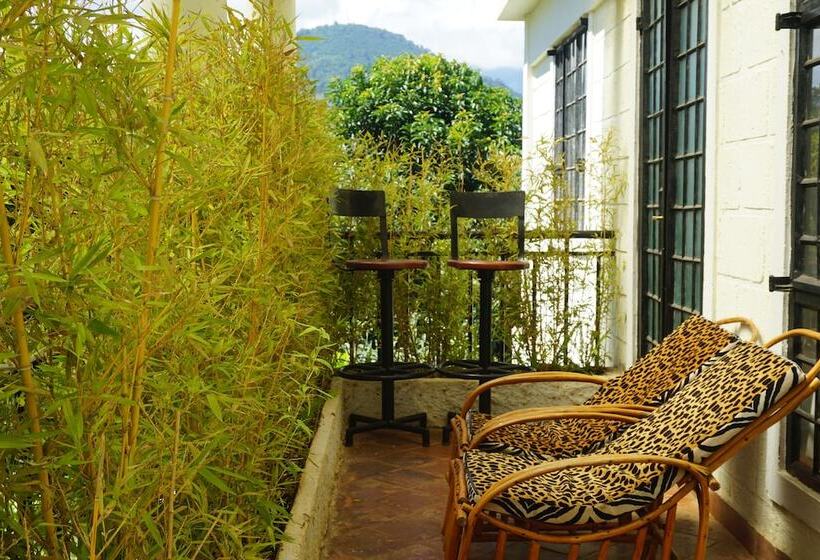 پانسیون Lightness Apartments Two Bedrooms And 2 Bathrooms