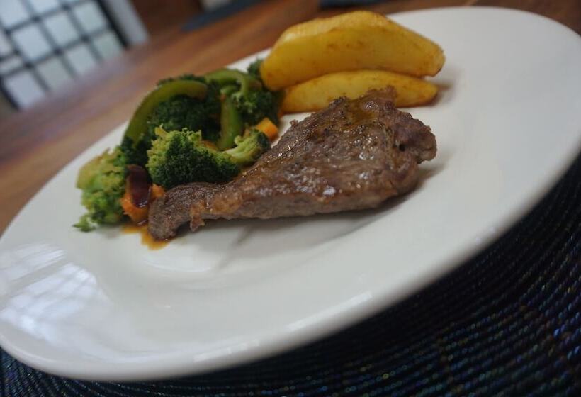 پانسیون Lightness Apartments Two Bedrooms And 2 Bathrooms