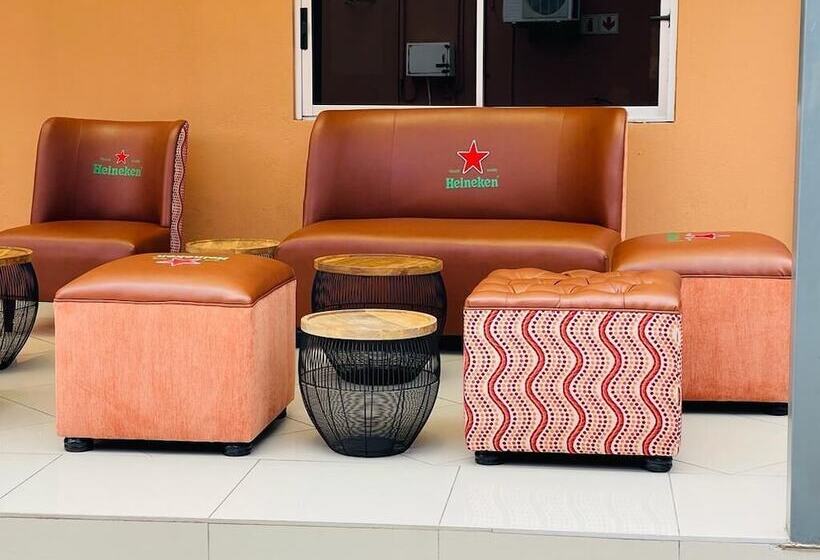 ペンション Masana Lodge