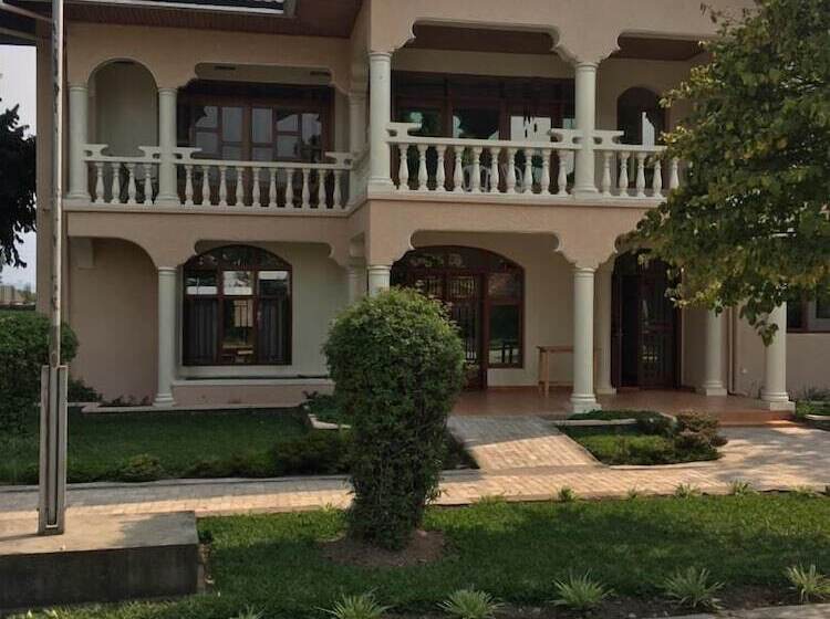 پانسیون The Pearl Guest House