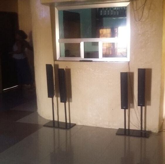 ペンション Kollie Guest House