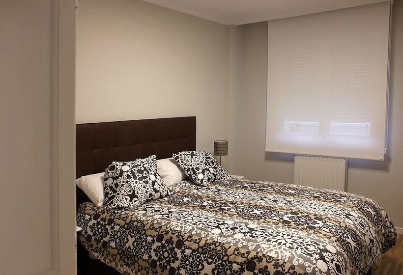 Apartamento Turistico Sanguesa