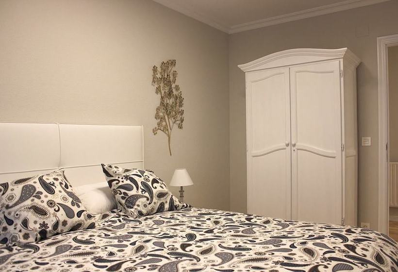 Apartamento Turistico Sanguesa